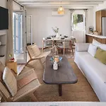 Akroyiali - Seafront Serenity With Shared Pool * Pachyammos