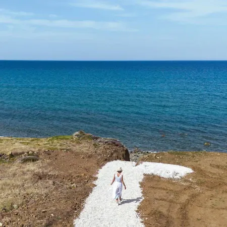 Akroyiali - Seafront Serenity With Shared Pool * Pachyammos
