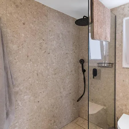 Akroyiali - Seafront Serenity With Shared Pool Villa