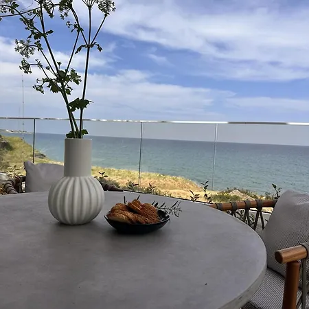 Akroyiali - Seafront Serenity With Shared Pool Villa *